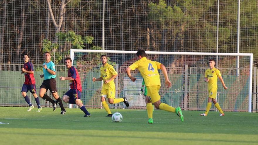 L&#039;Escala cedeix davant l&#039;Olot abans de rebre el Barça B