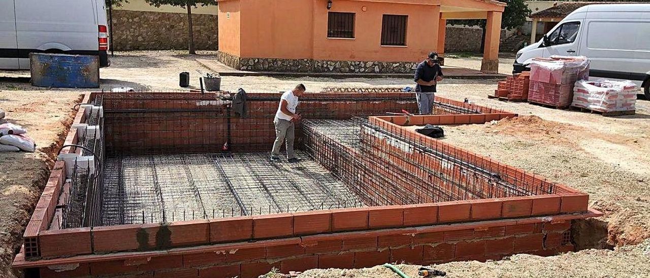 Una de las piscinas que ha construido este año la empresa de V. de Castellón en Ontinyent.