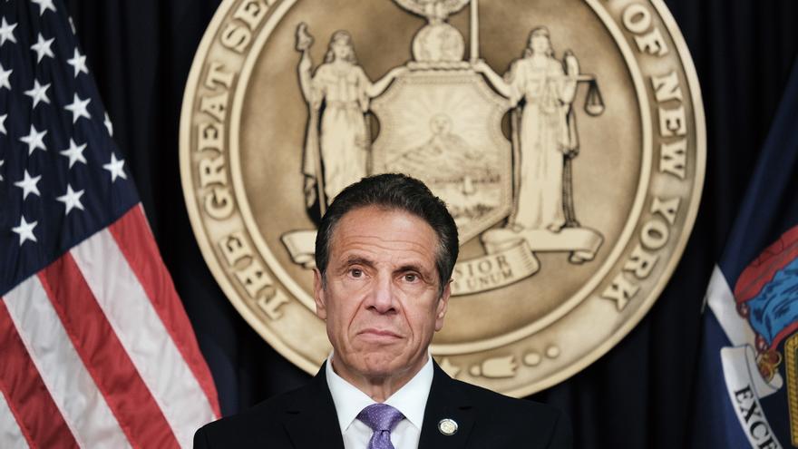 Andrew Cuomo se despide del cargo cargando contra la Fiscalía y los medios