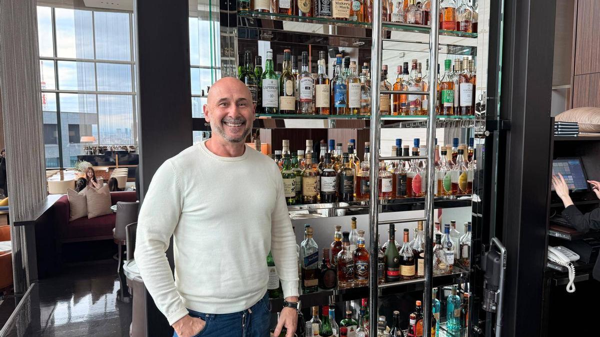 Albert Vila té 56 anys viu a Miami i és el director financer global de Bacardí.