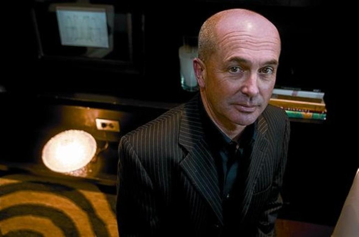 Atrevit. Don Winslow, al febrer a Barcelona, explica a la seva obra la guerra dels traficants mexicans.