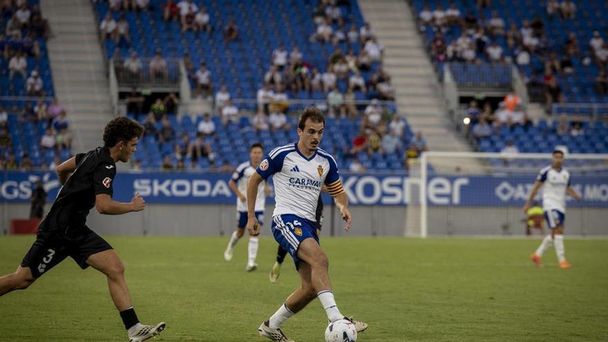 Francho Serrano, entre el descanso para su rodilla y el momento de decidir su futuro