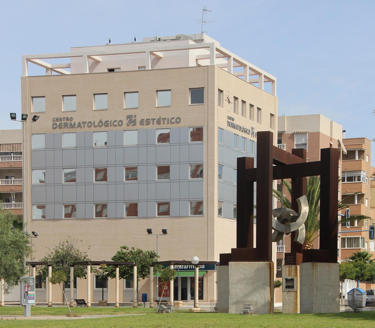 Edificio Centro Dermatológico Estético en Alicante.
