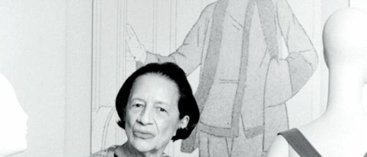 Diana Vreeland, en el Instituto de la Indumentaria, del Met, en una imagen de 1978.