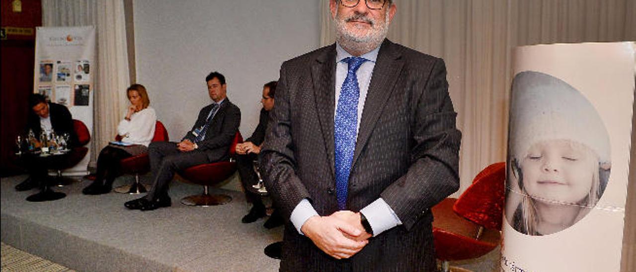 Vicente Chacón.