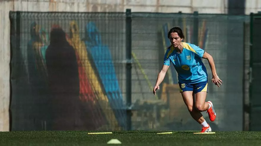 Cada vez más cerca: Aitana ya entrena en el césped