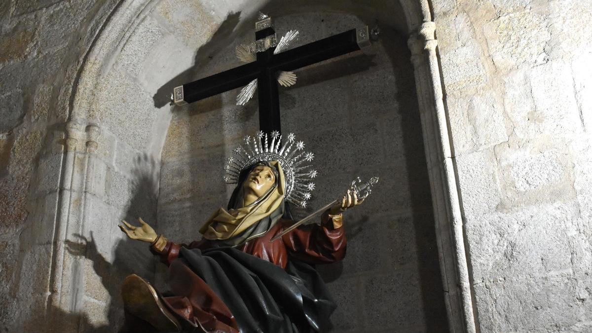 Así es la Cofradía de la Vera Cruz: solemne, tradicional e histórica