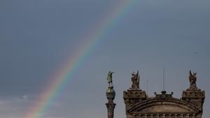 La colossal bestiesa de prohibir l’arc de Sant Martí