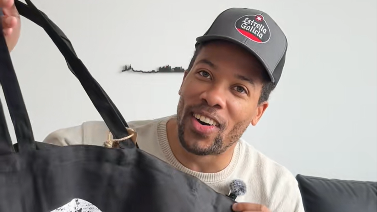 El tiktoker de Nueva York que ha hecho cruzar el océano a Estrella Galicia: "Es mi cerveza favorita en el mundo"