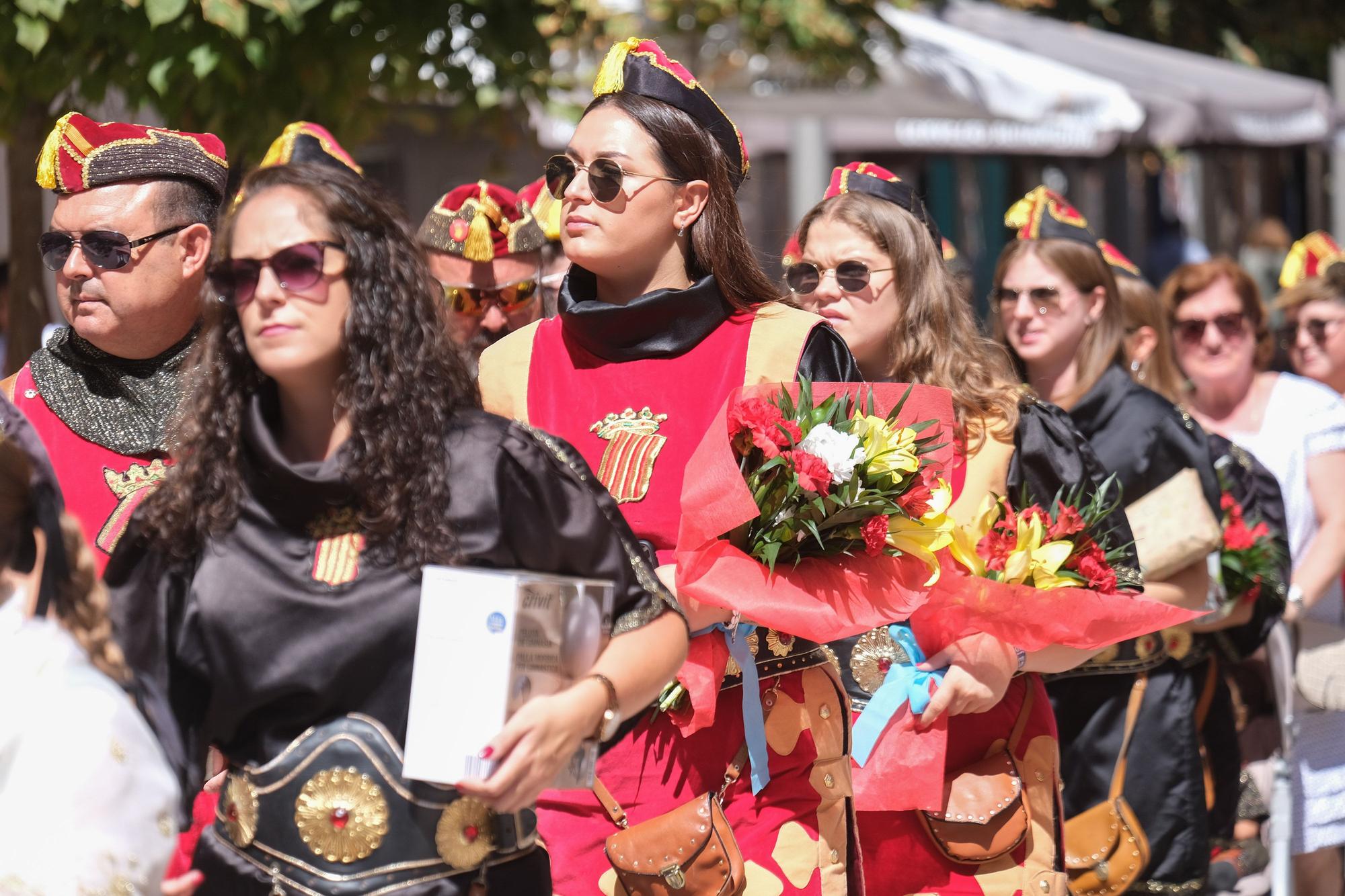 Ofrenda a la patrona de los Moros y Cristianos de Villena