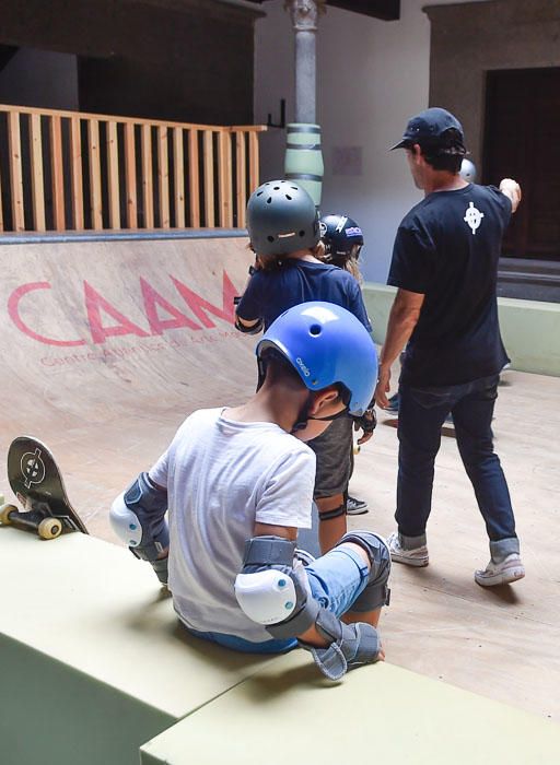 CLASES DE SKAETER EN EL CAAM