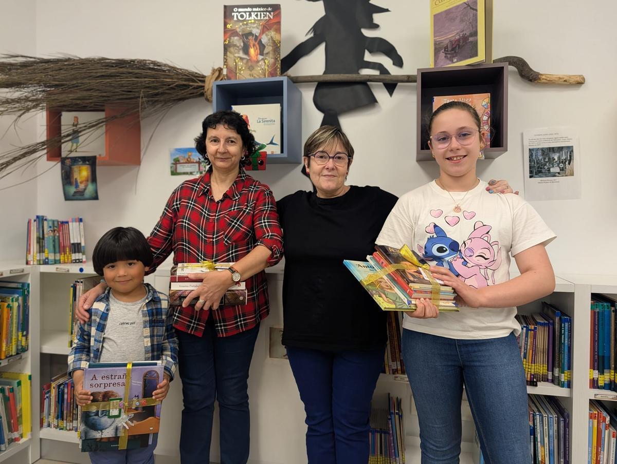 Ganadores del sorteo de libros de la biblioteca de Lalín.