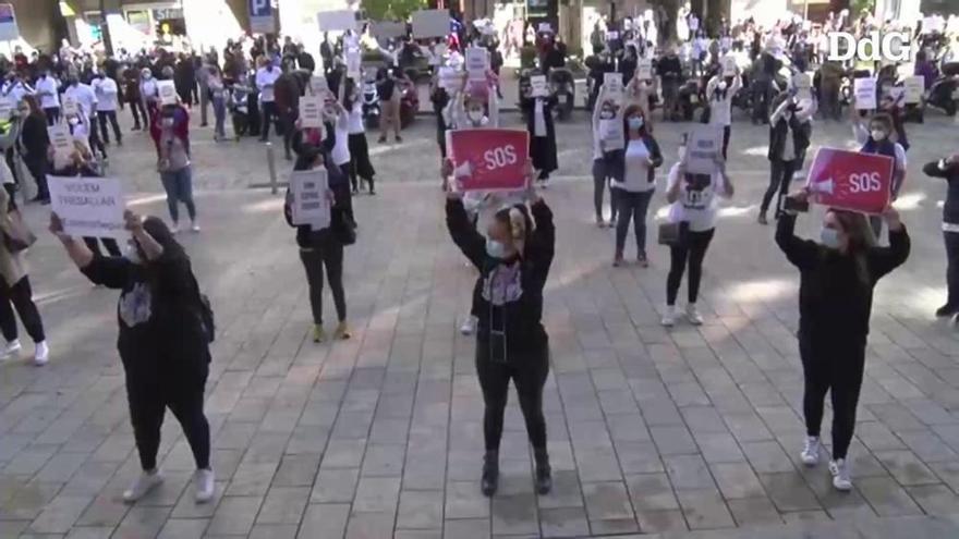 Vídeo: Així hem viscut la manifestació de l'hostaleria i l'estètica gironines