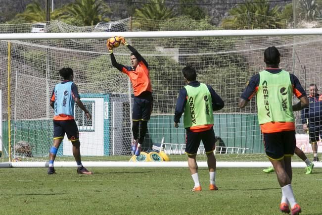 FÚTBOL PRIMERA  DIVISIÓN UD LAS PALMAS