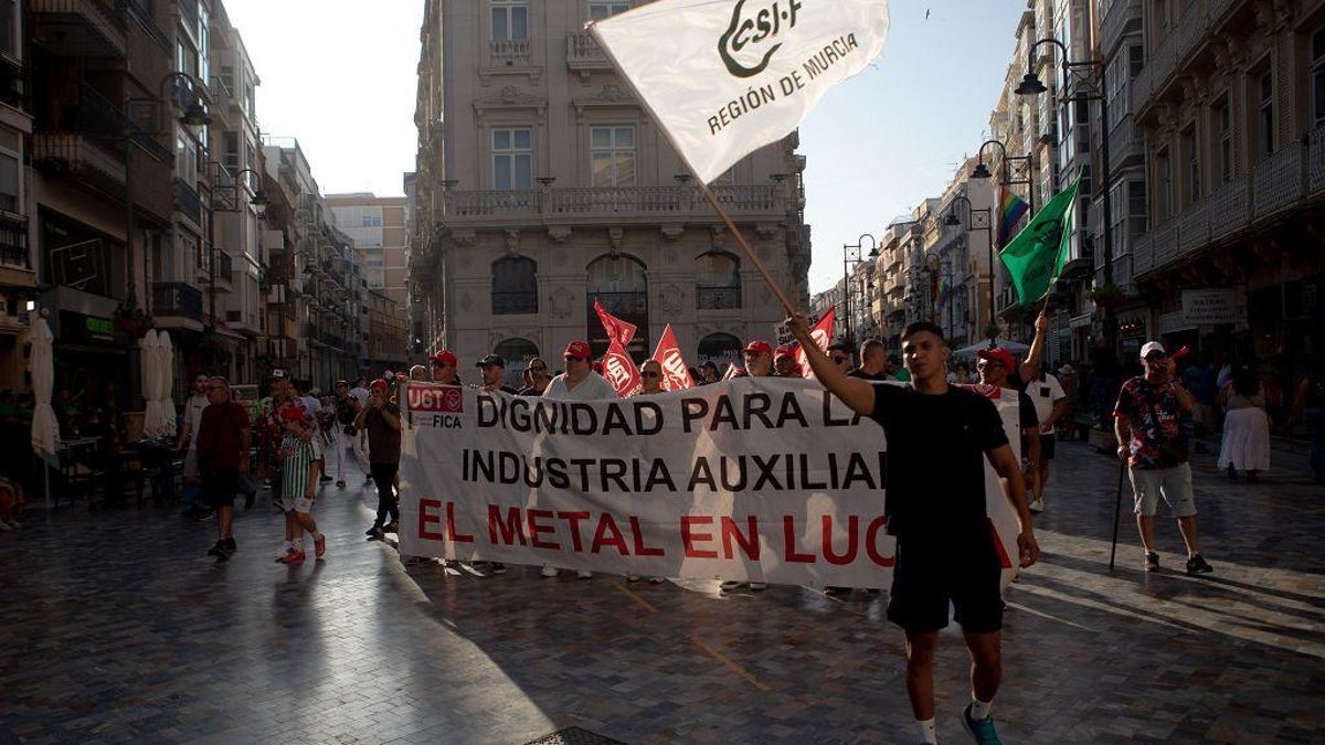 Protesta de las empresas auxiliares de Cartagena