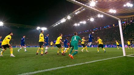 Dortmund - Chelsea | El gol con la mano de Thiago Silva