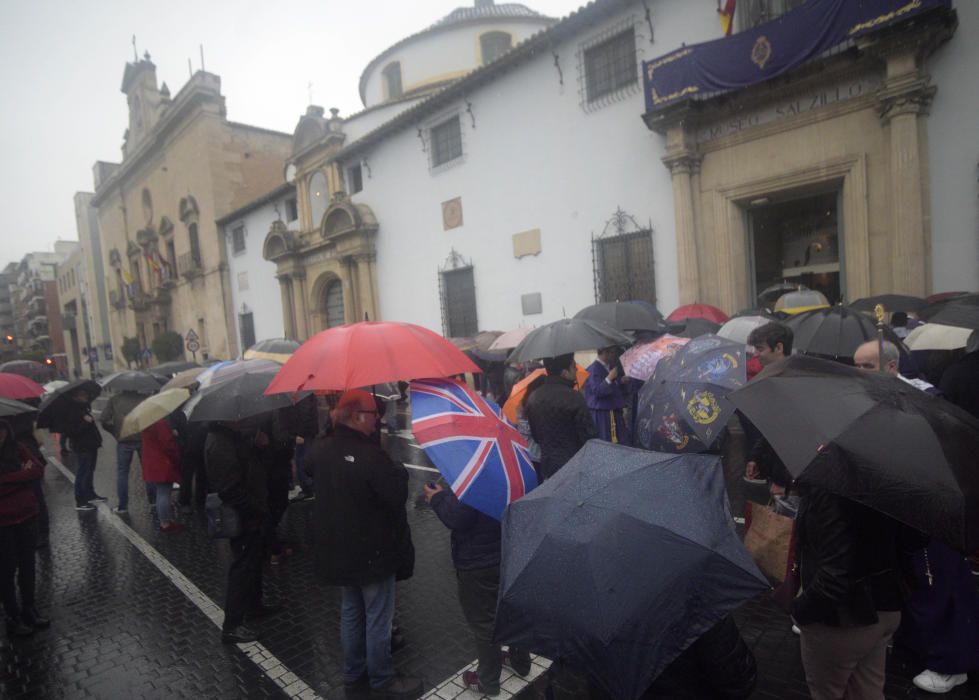 Murcia se queda sin la procesión de los 'salzillos' por la lluvia