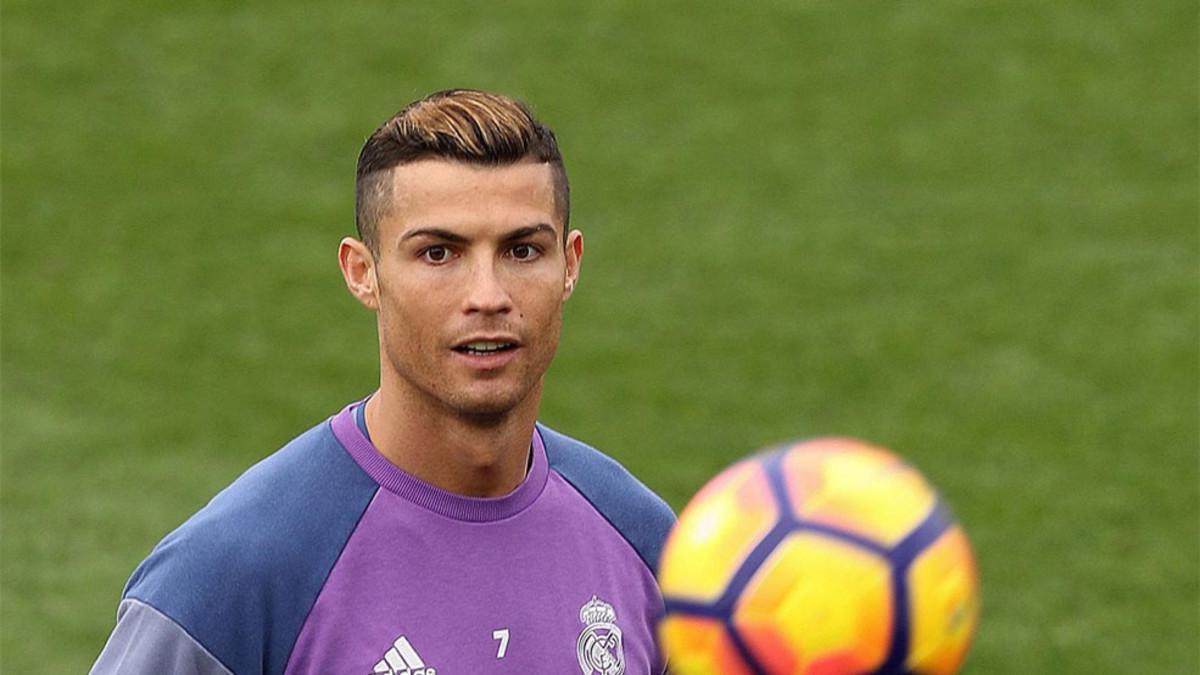 Comment: Cristiano Ronaldo has won Leo Messis Ballon dOr