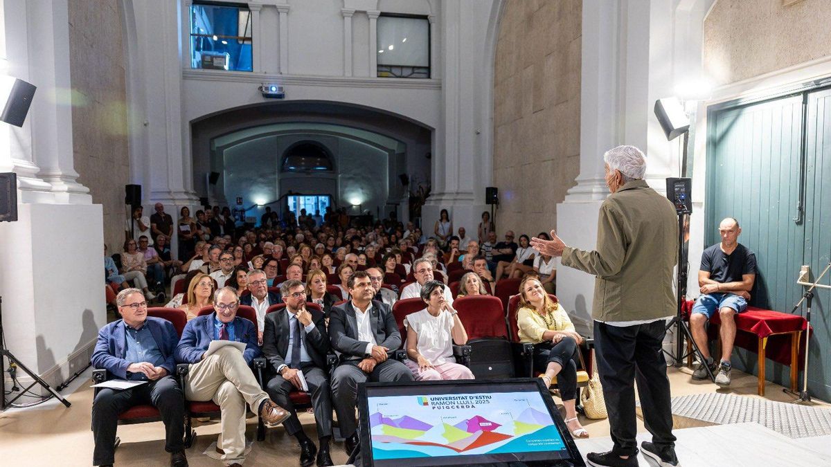 La conferència de cloenda de la Universitat d'Estiu Ramon Llull Puigcerdà
