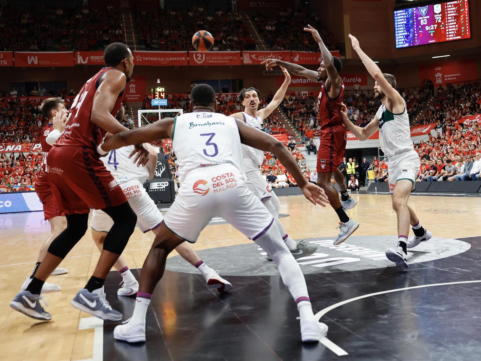 Las imágenes del cuarto partido de semifinales de la ACB entre el UCAM Murcia - Unicaja