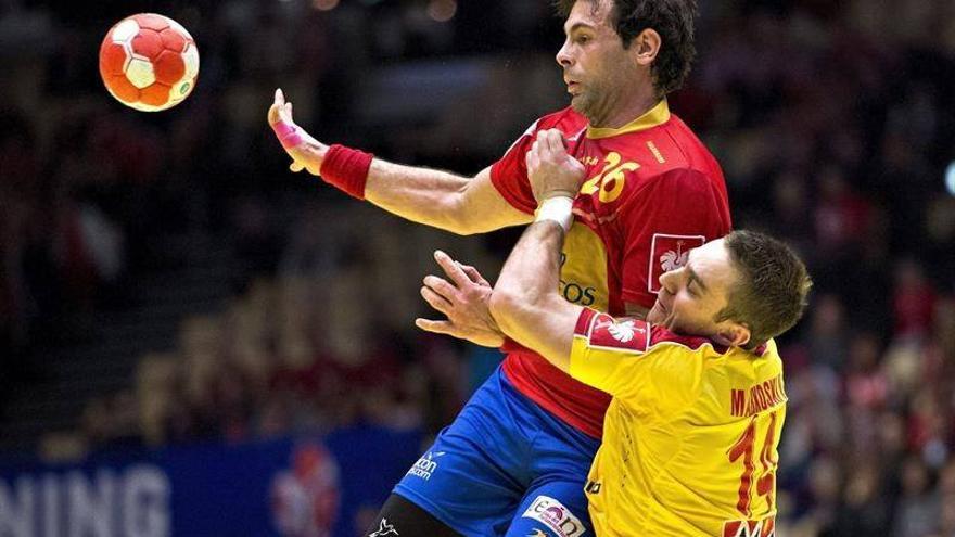 España derrota a Macedonia (22-33) y jugará con Francia en semifinales