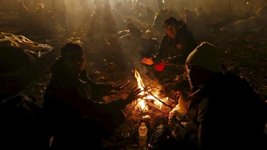 Refugiados en la frontera de Eslovenia con Austria.