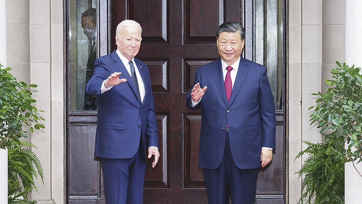 El presidente de China, Xi Jinping, junto al presidente de EEUU, Joe Biden.