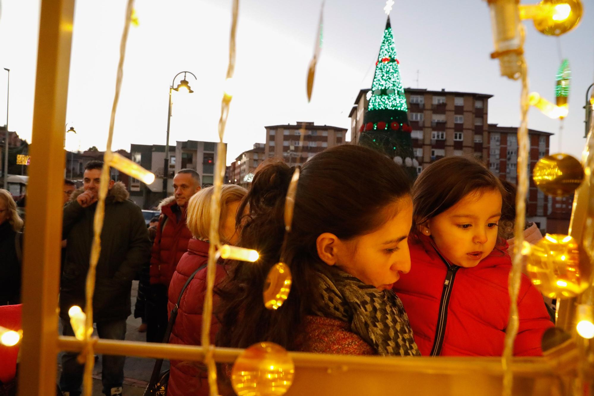 En imágenes: así luce la Navidad en Corvera