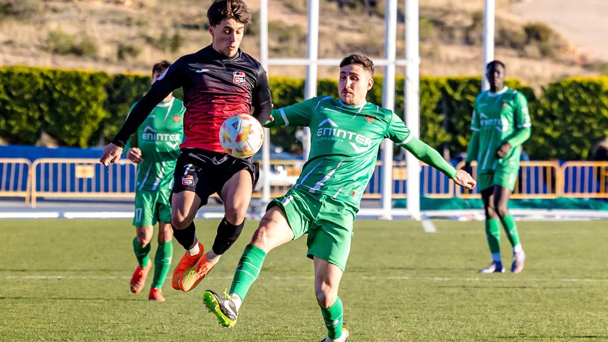 La Nucía empata 1-1 contra el Cornellà