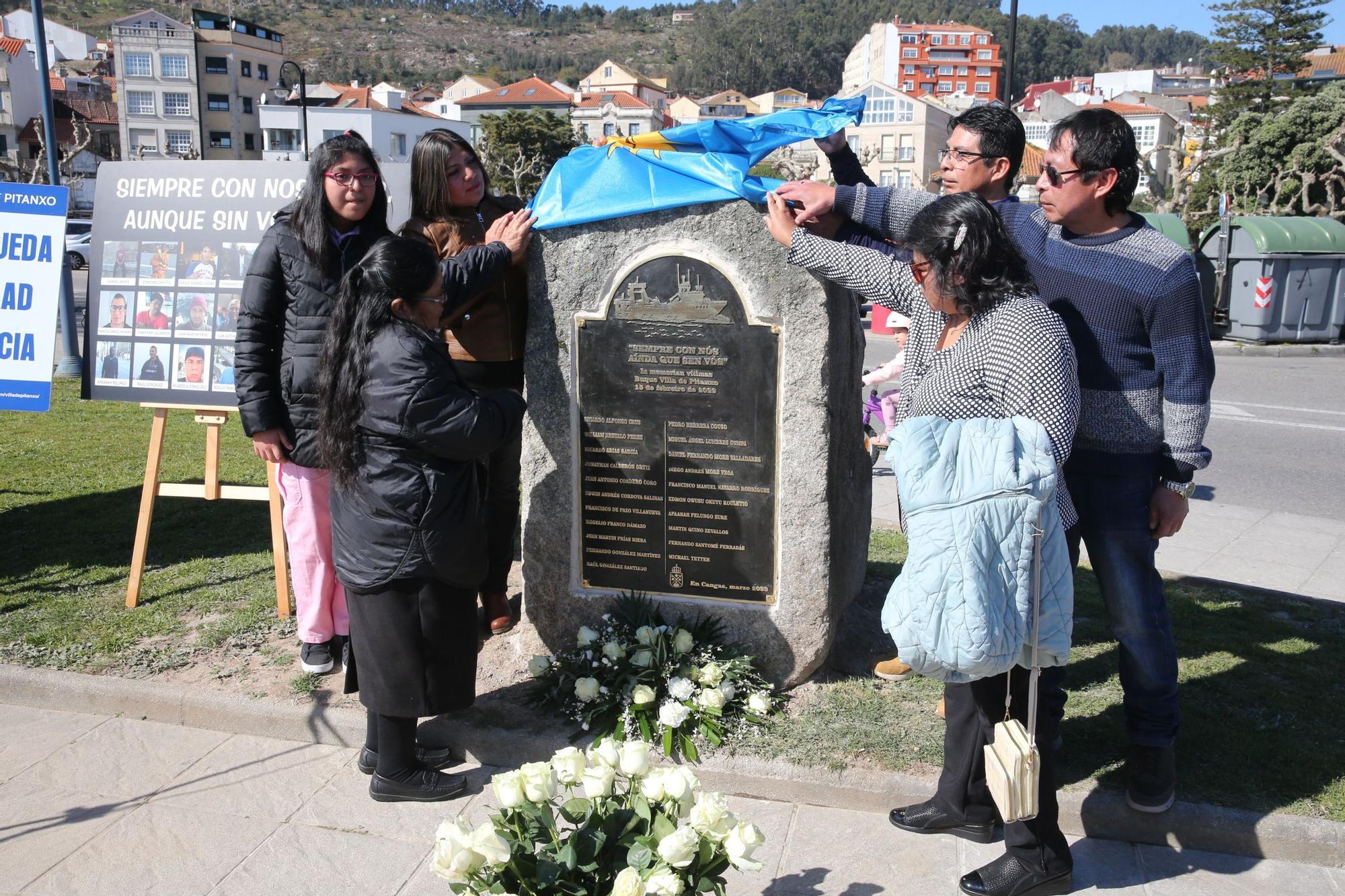 Cangas recuerda para la eternidad a los 21 del 'Pitanxo'