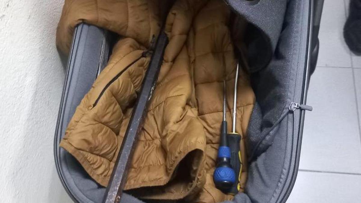La herramienta intervenida a la pareja en Vegueta