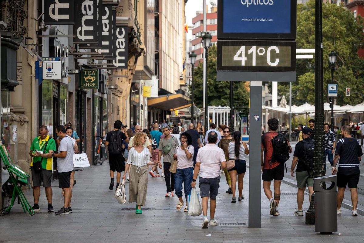 Altas temperaturas en Zaragoza durante la segunda ola de calor del verano.