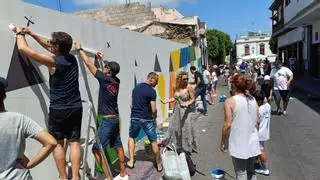 Agaete llena de color sus calles con la creación de un nuevo mural durante el Festival Soltura