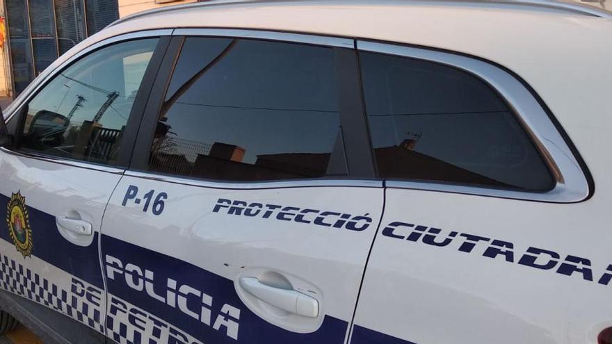 La Policía Local de Petrer rescata a dos menores en desamparo