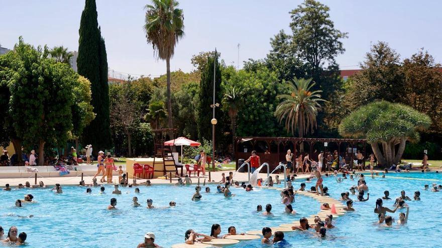 La piscina de Benicalap: un oasis climático en una València a más de 42 ºC