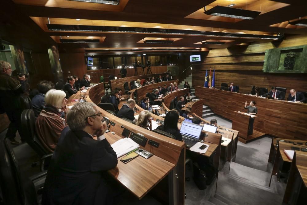 Debate en la Junta sobre los presupuestos asturianos