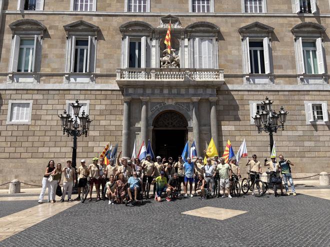 Enric Casacuberta arriba a Barcelona abans de marxar als Estats Units