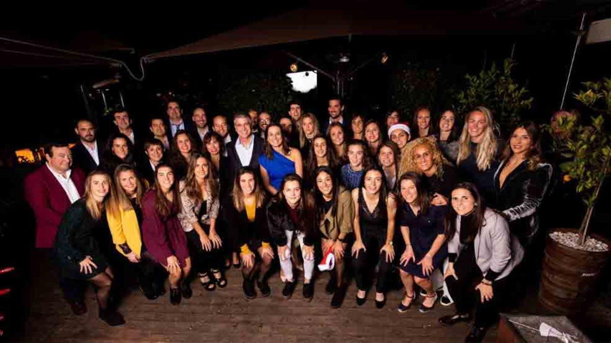 El Barça femenino celebró la cena de Navidad