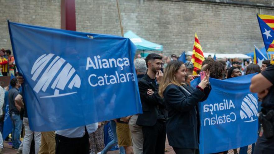 Sílvia Orriols atrau també els no independentistes