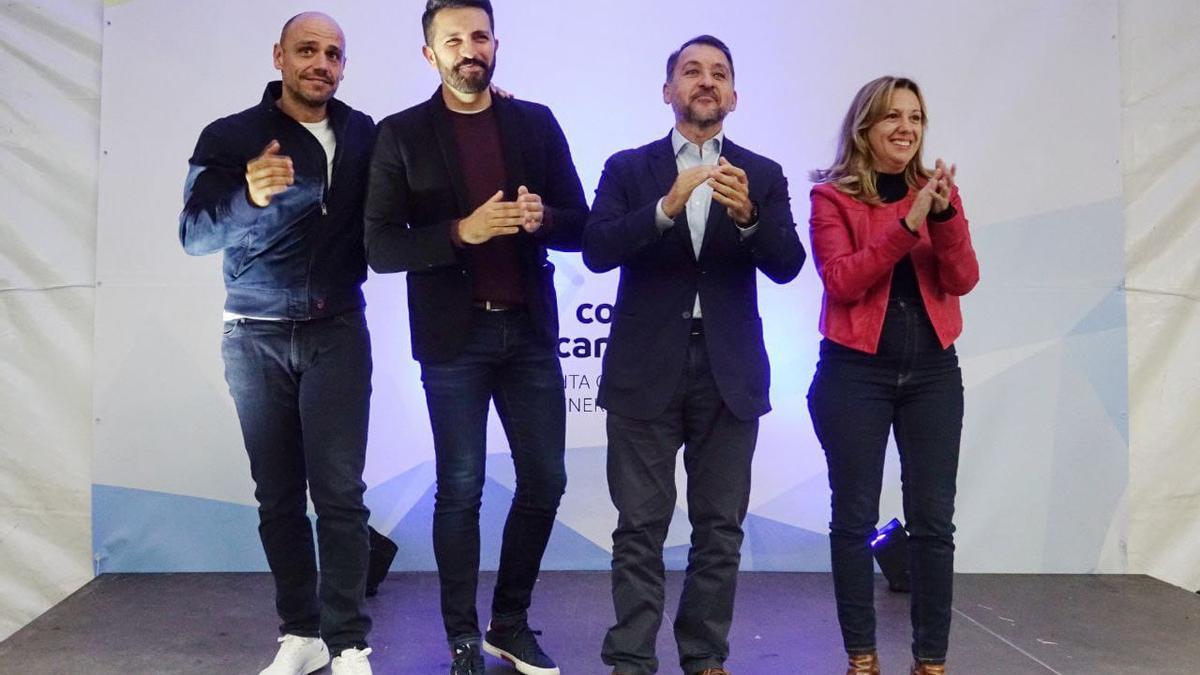 Alfonso Cabello, Jonathan Domínguez, José Manuel Bermúdez y Rosa Dávila, esta noche, en el acto de proclamación.