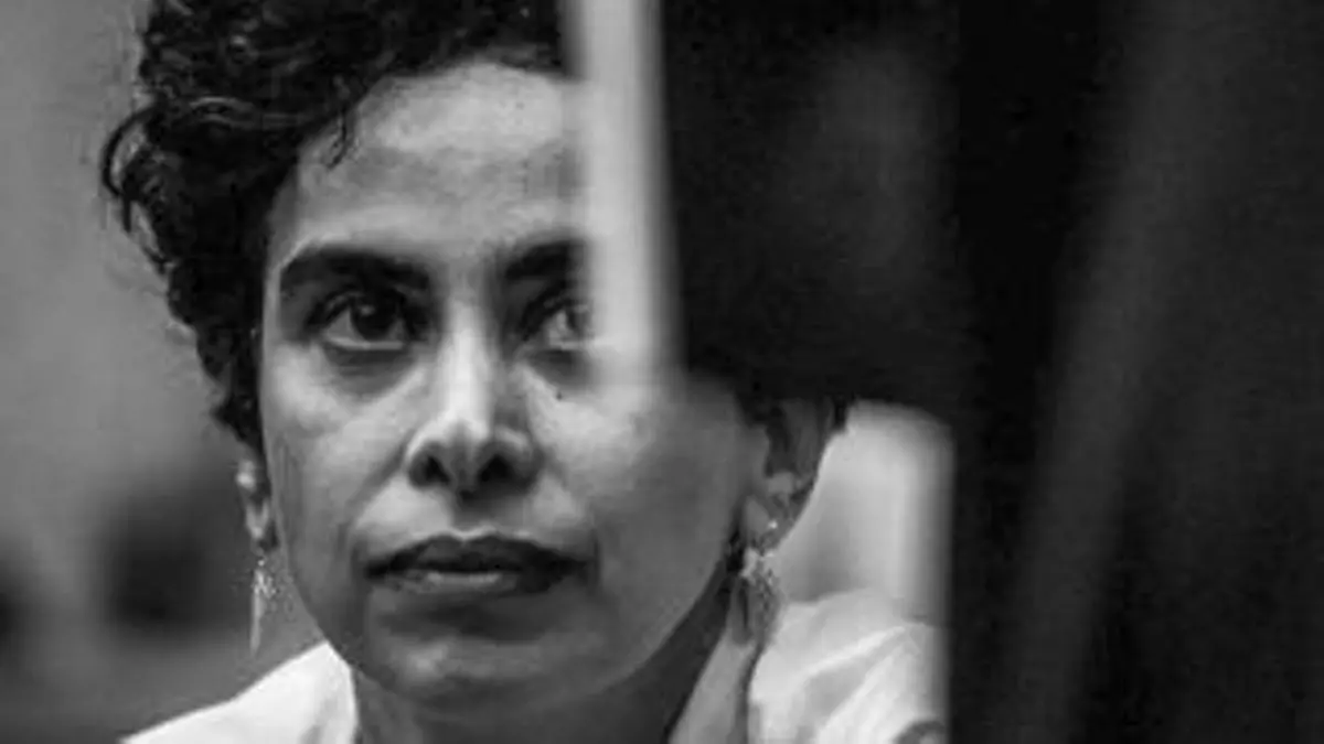 La escritora palestina Adanía Shibli, que iba a ser premiada en la mayor feria del libro del mundo, la de Frankfurt, y acabó siendo vetada, presentará su obra en Mieres