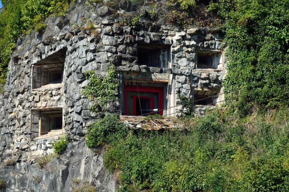 Búnker cerca del Castillo de Chillon, Suiza
