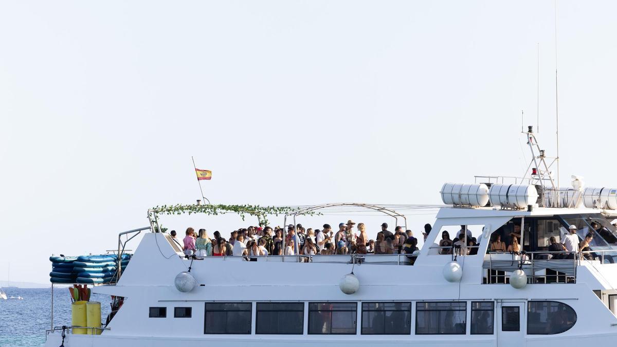 Las 'party boats' en Palma tienen los días contados.