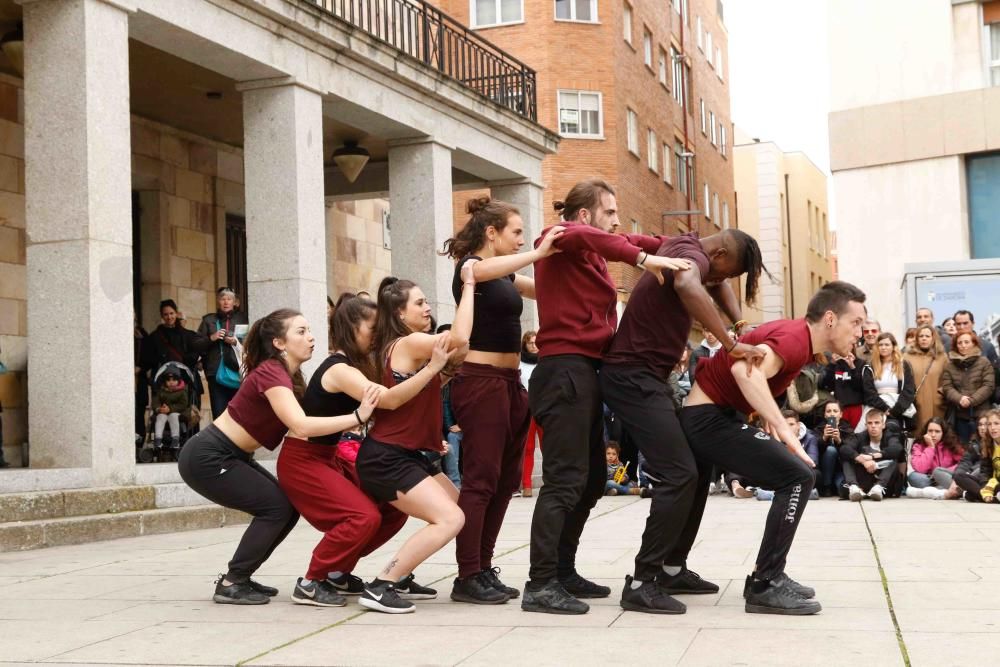 Pasacalles de Danza y Expresión Corpora