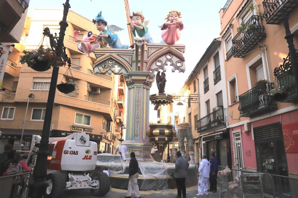 "Plantà" de las fallas de Gandia