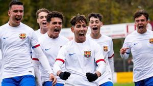 El Juvenil A celebra el golazo de Dani Rodríguez en Hamburgo con euforia