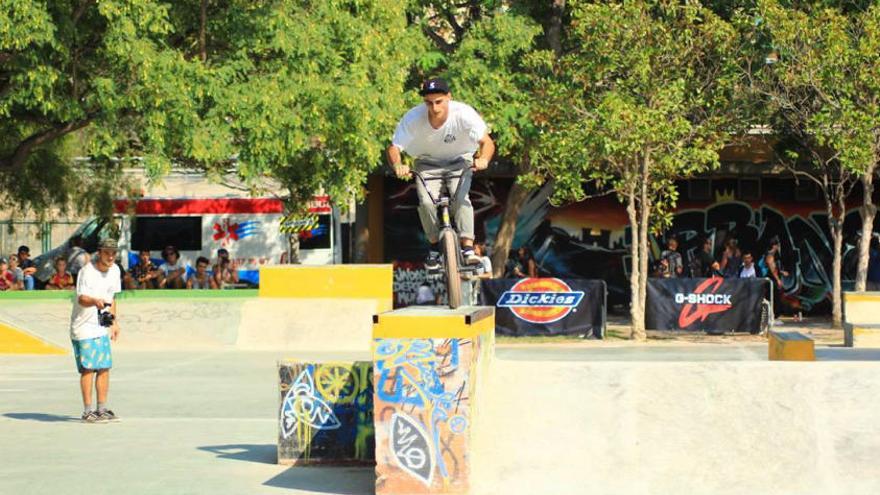 Competiición de BMX