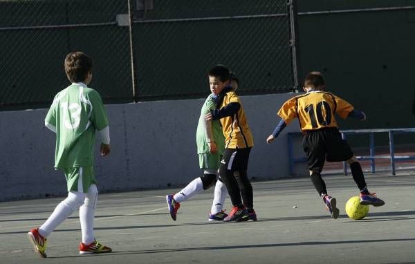 FÚTBOL SALA: La Almozara CP-Josefa Amar y Borbo (serie primera benjamín) / La Almozara-Recarte y Ornat (primera alevín)  / Santo Domingo-Hermanos (serie segundo alevín)