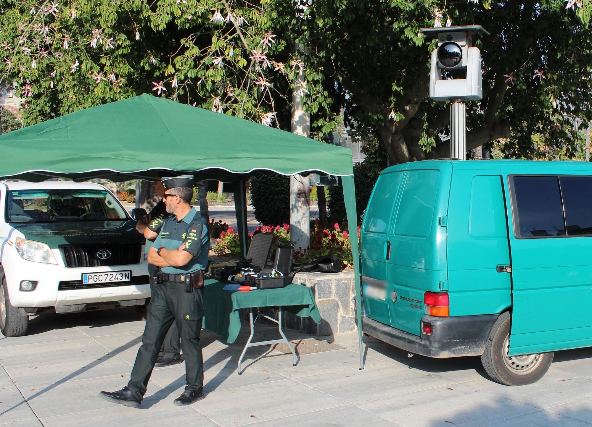 La Guardia Civil expone sus recursos humanos y técnicos por la festividad de su Patrona