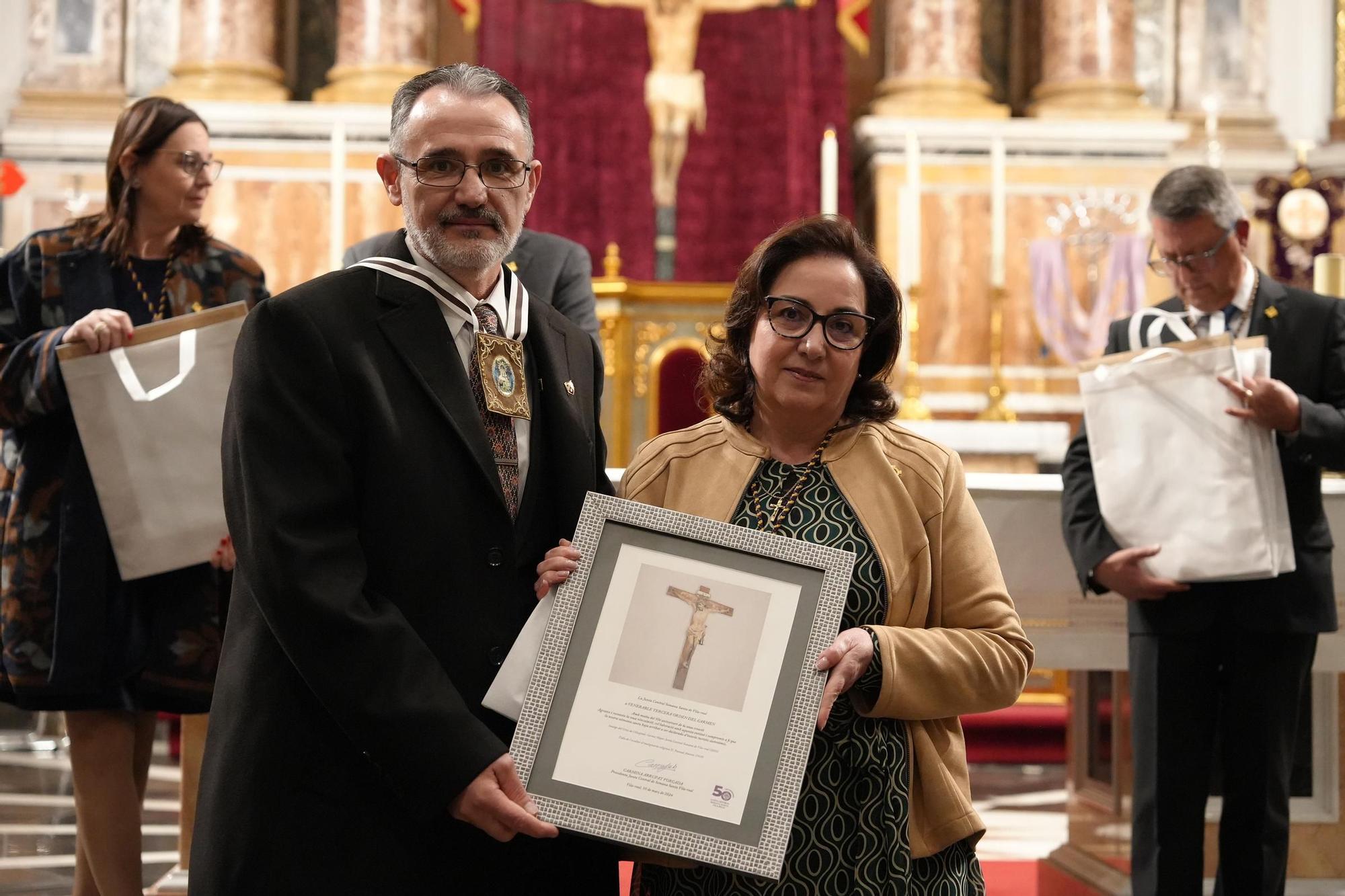 Las fotos de la misa para conmemorar el 50º aniversario de la Junta Central de Semana Santa de Vila-real